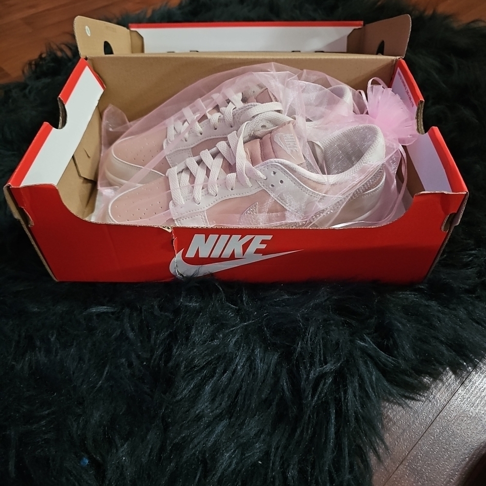 Bling Nike Dunk Low W/Swarovski Crystals - Picture 11 of 13